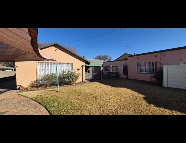 3 BEDROOM HOUSE FOR SALE IN RANDHART